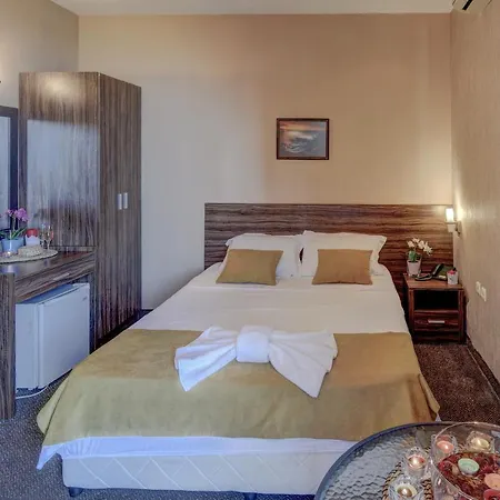 Ellinis - Sea View And Free Parking Ξενοδοχείο