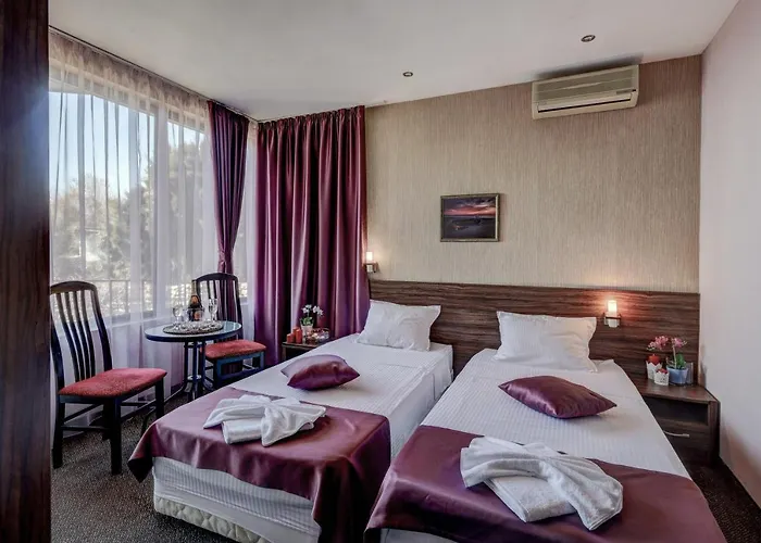 Ellinis - Sea View And Free Parking