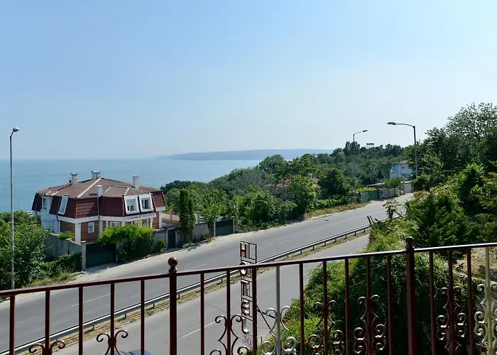 Ellinis - Sea View And Free Parking Βάρνα